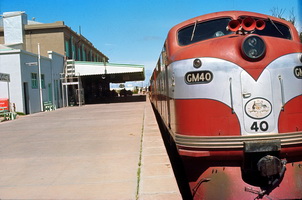 Port Augusta Station - GM 40 - CR Red and silver