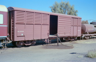10.5.1978,Alice Springs - Enclosed van NLB1511