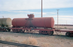 15.5.1981,Maree - part NTOD7987 + tank wagon NTO237