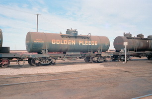 15.5.1981,Maree - tank wagon NTOD7993 Golden Fleece + part tank wagon NTSC1842