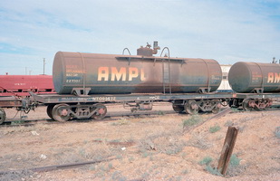 15.5.1981,Maree - tank wagon NTOD1472 Ampol