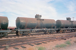 15.5.1981,Maree - tank wagon NTO234 Shell + part tank wagon NTO231