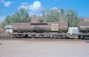 20.4.1980,Alice Springs - tank wagon NTC7995 BP139
