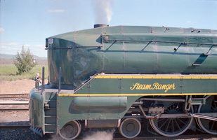 29<sup>th</sup> September 1985,Nuriootpa - 520 and steel car train