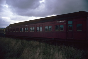 15<sup>th</sup> May 1987,Steamrail Newport sitting car 33BE