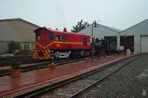 18.5.2002 Port Dock - DE 515 + Y12 + wagon Y5019