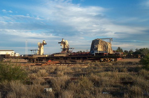9<sup>th</sup> August 2002,Port Augusta - AQSY4310 with load of old machinery