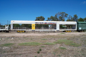 9<sup>th</sup> November 2002,Tailem Bend - AZBF2681 flat wagon, ex Trade Train and Sheffield Conquest