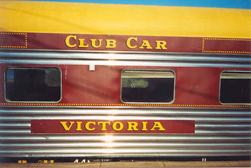 Picture - pda_club_car_victoria_lettering