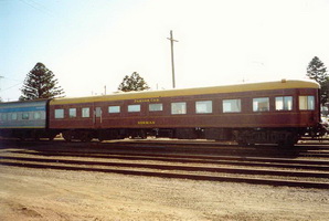 pda_parlour_car_norman_view_5